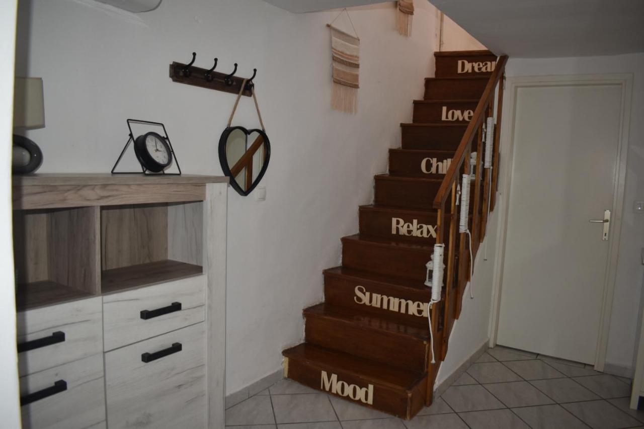 Apartment Estera Йелса Екстериор снимка