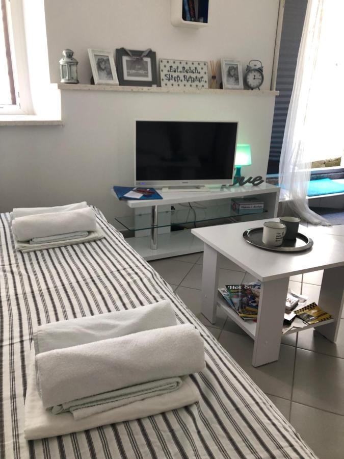 Apartment Estera Йелса Екстериор снимка