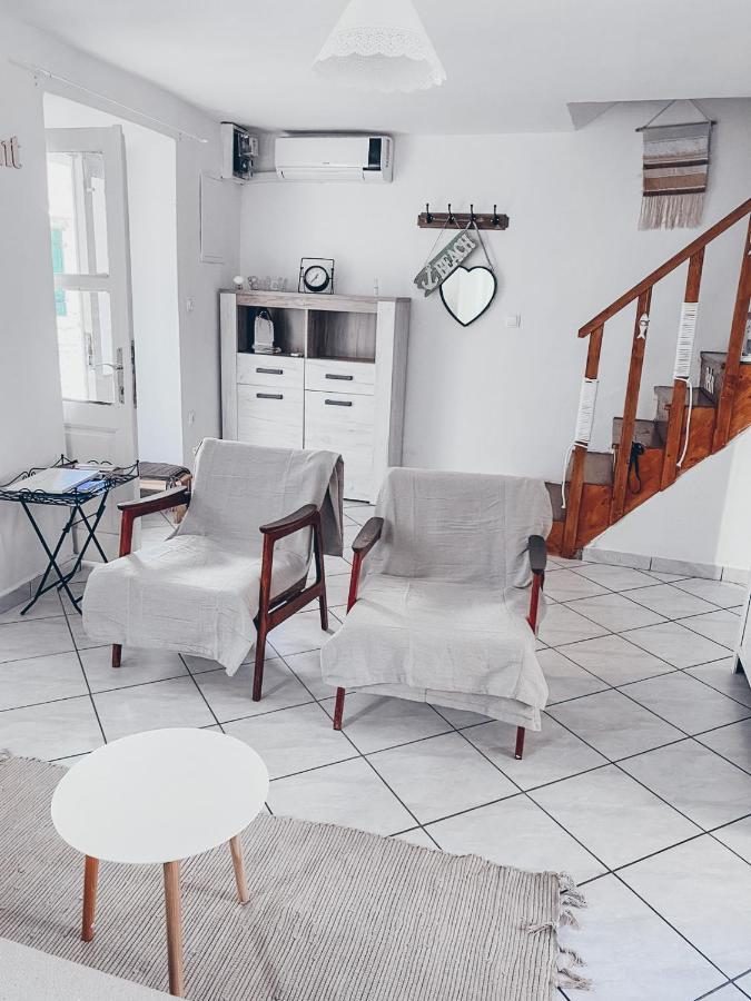 Apartment Estera Йелса Екстериор снимка